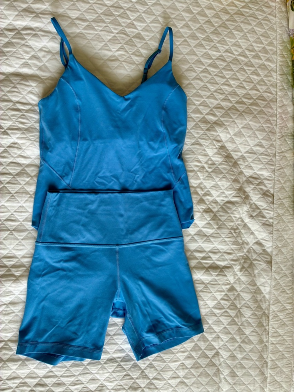 lululemon athletica pool party Bra, Tank, Shorts & Leggings Pilates set! - Picture 13 of 15